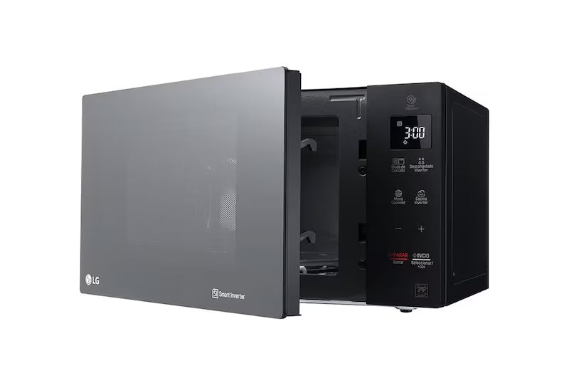 Microondas 1.5 pies cúbicos |NeoChef™ |Grill |Smart Inverter |Negro MH1536GIR